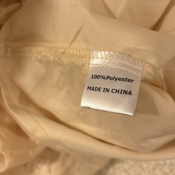 Short Sleeve V Neck
Ruffle Cute Sun Dress Chiffon Flowy Shift Mini Dress new - Picture 6 of 7